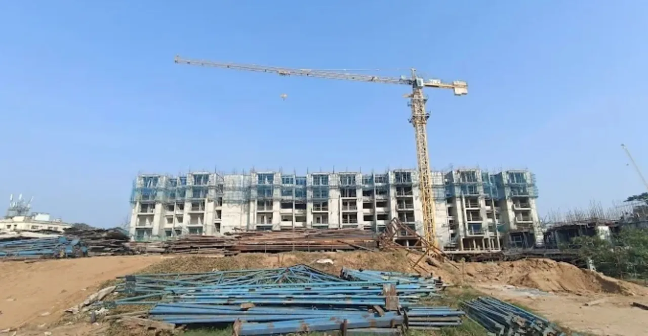  New SCB Hospital under construction 