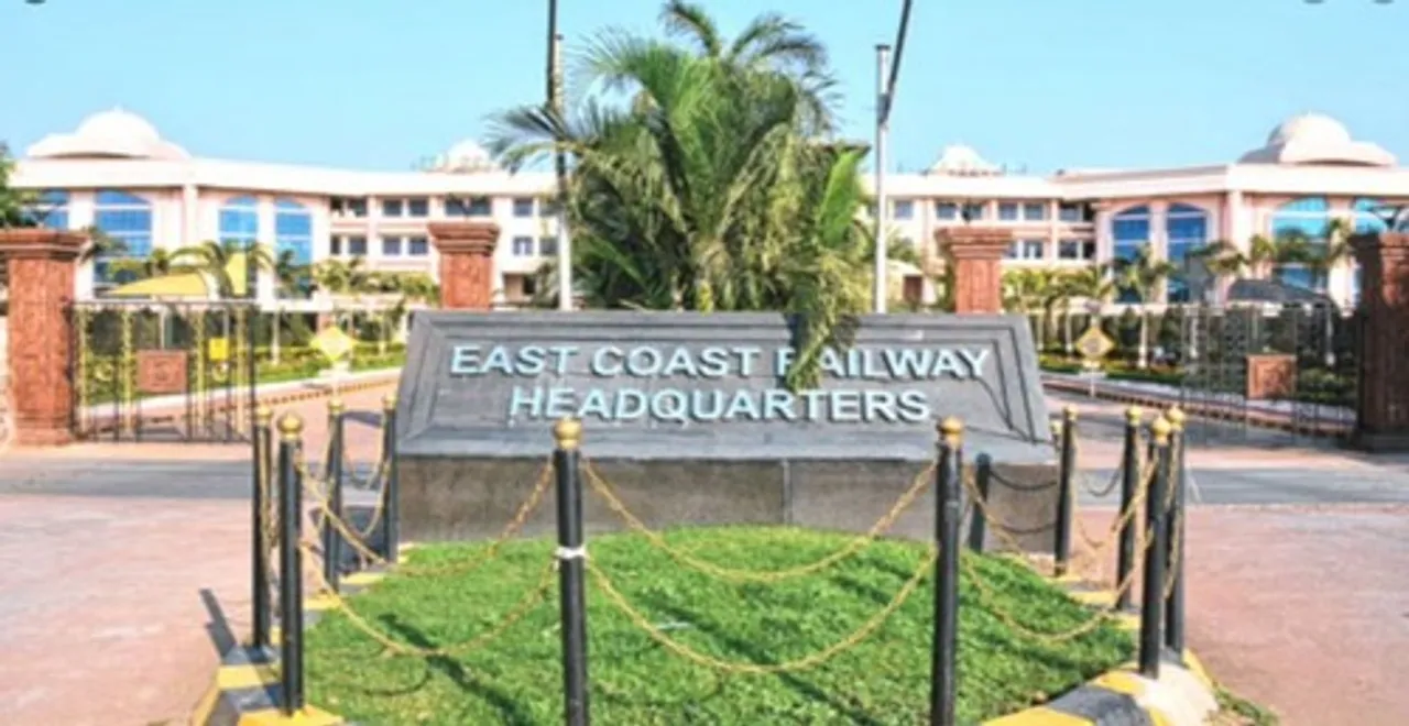  East Coast Railway cancels 43 trains in view of cyclone 'Montha'