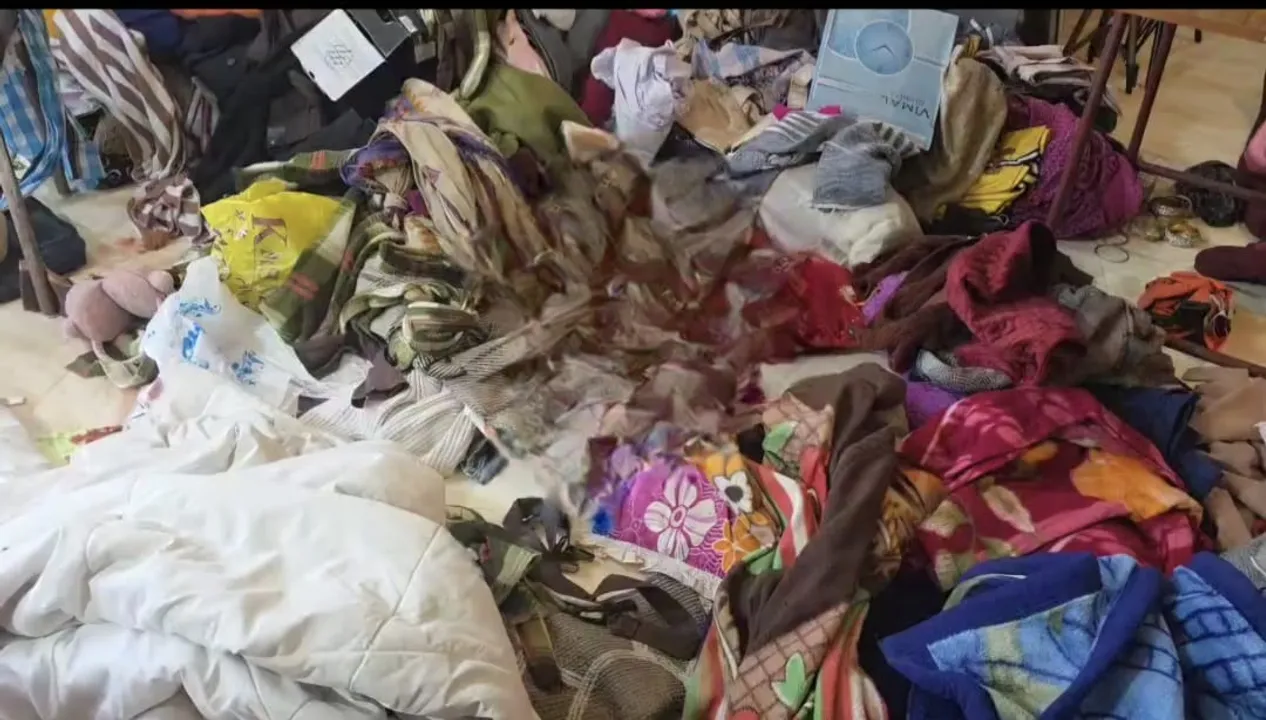 Masked men loot gold, cash worth over Rs 1 crore after tying mother-daughter duo in Odisha's Sundargarh