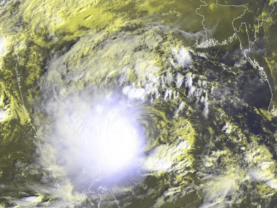  Cyclone Montha satellite image Photograph: (Odisha Weatherman/X) 