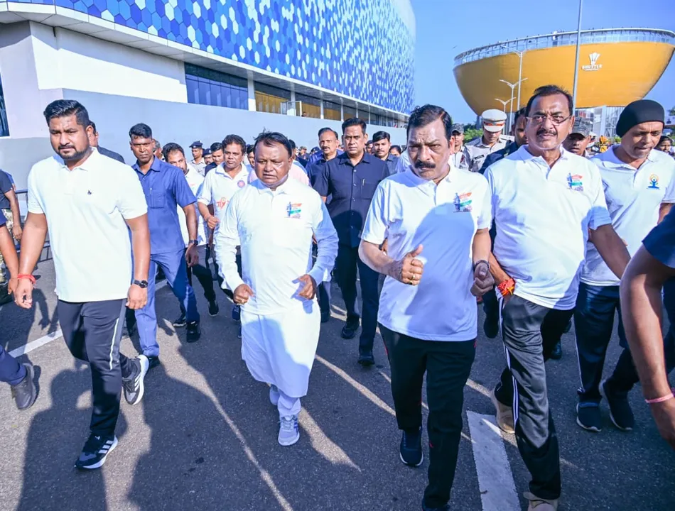  Odisha CM Mohan Charan Majhi taking part in the ''Run for Unity' event in Bhubaneswar 