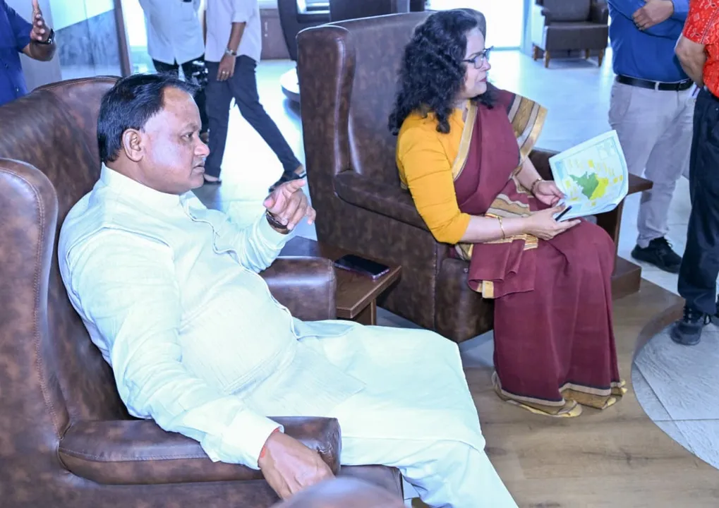  Odisha CM Mohan Charan Majhi during his visit to the Water Resources Department 