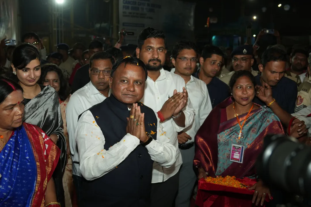  Odisha CM Mohan Charan Majhi inaugurating Cuttack Bali Yatra 2025 