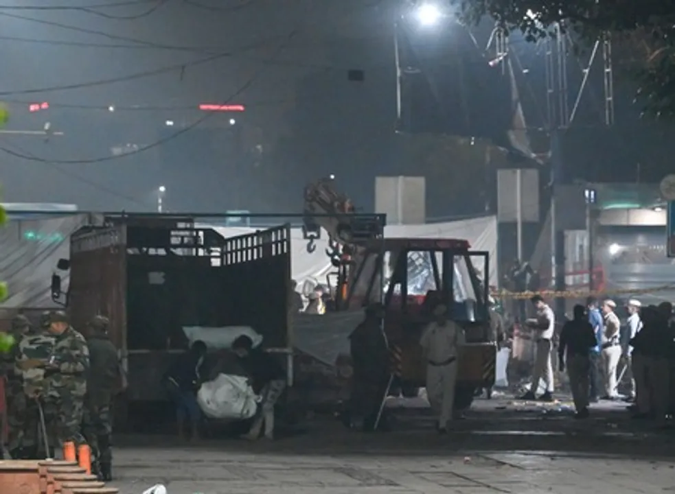  Blast site near Red Fort station in Delhi 