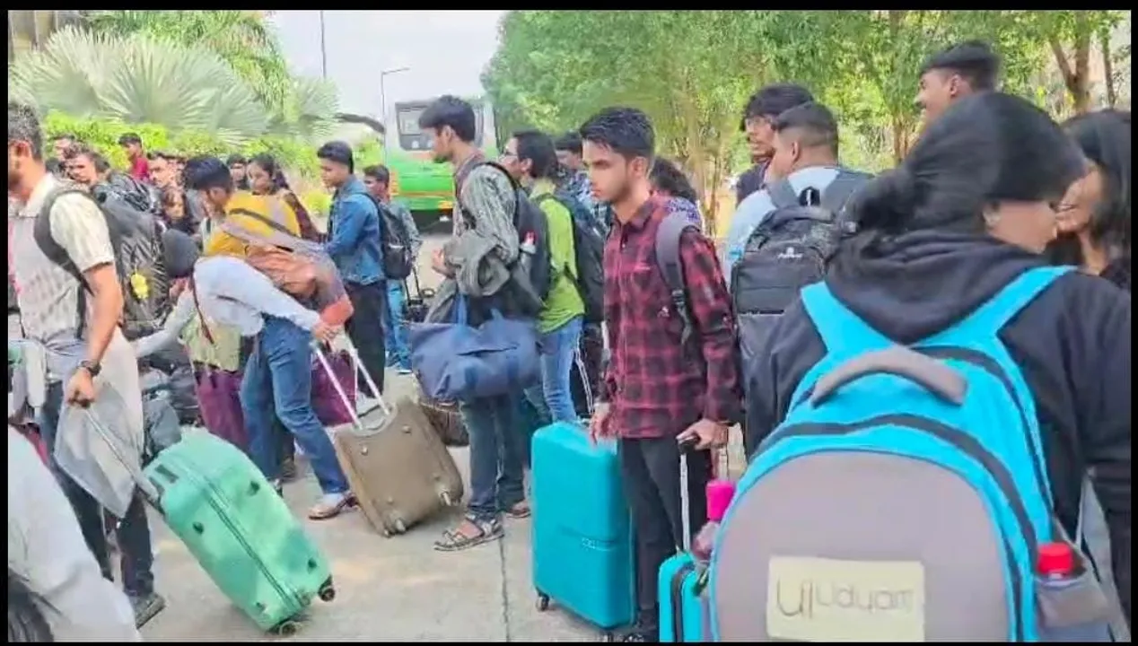  Students who joined the  first physical session of the training programme. 