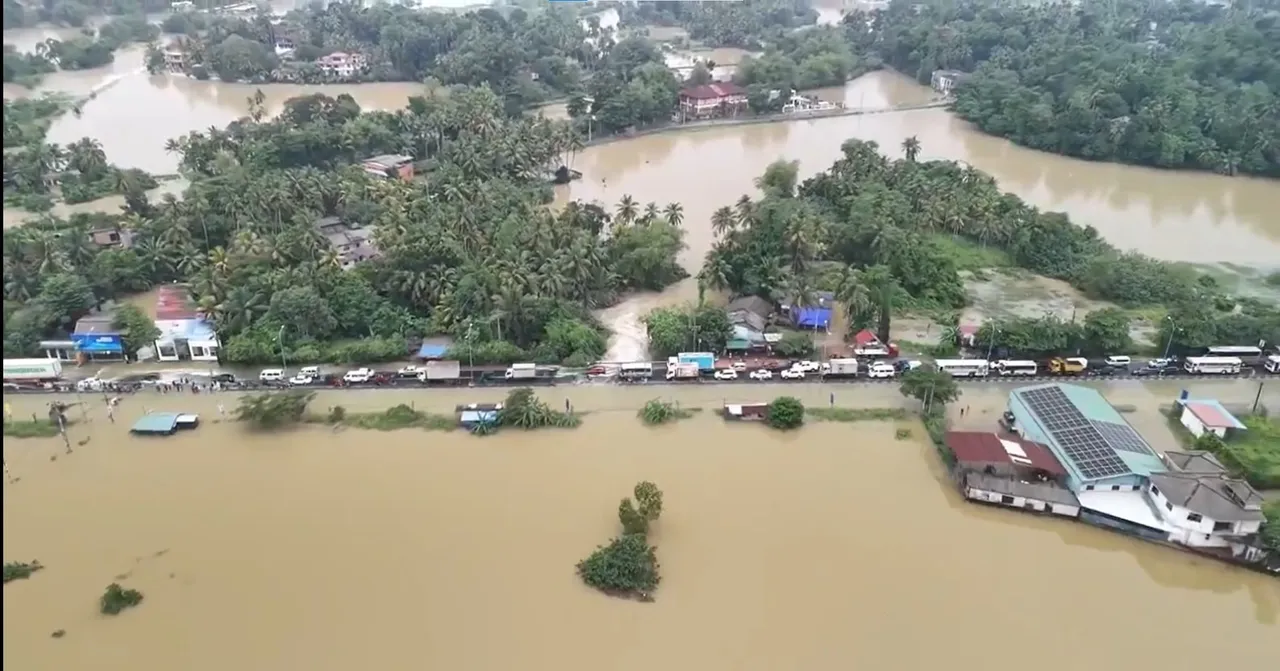  Cyclone Ditwah devastates Sri Lanka. 