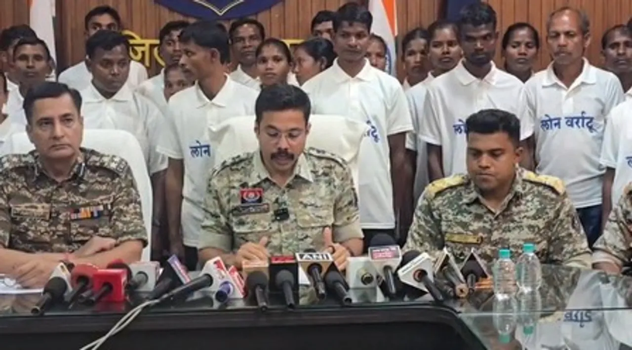  37 Maoists surrender before the Chhattisgarh Police and CRPF 