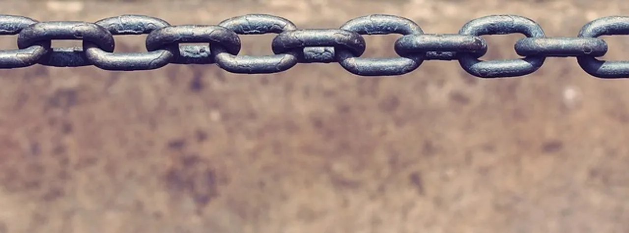  Odisha: Class 4 tribal student 'chained' to prevent him from fleeing school, video viral