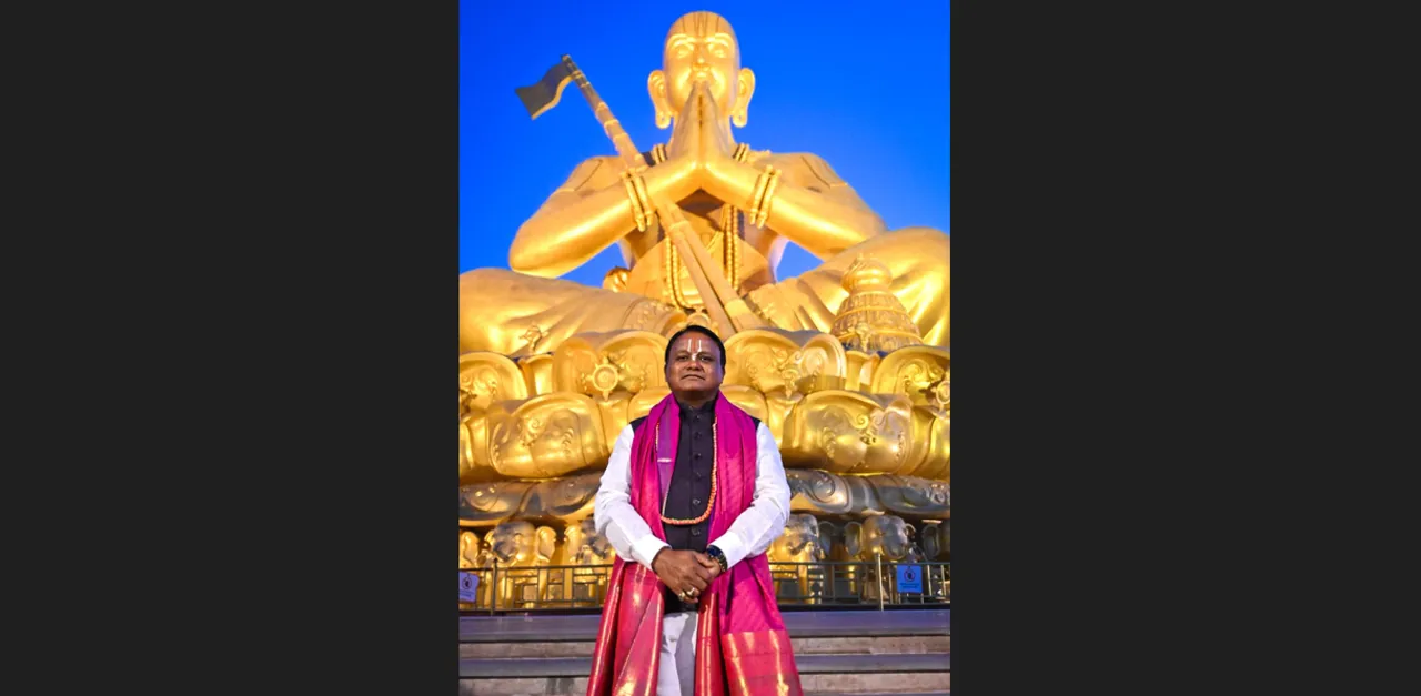 Chief Minister Mohan Charan Majhi at the Statue of Equality.  