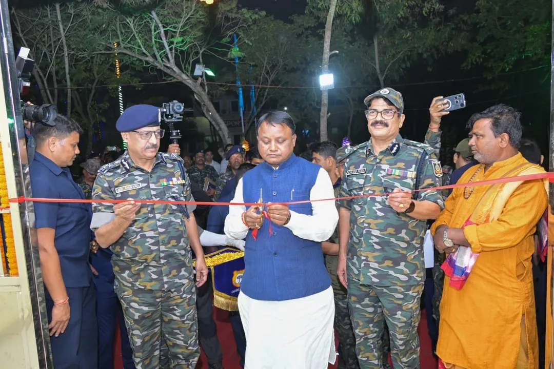  CM Mohan Charan Majhi inaugurated a new training-cum-briefing hall for SOG jawans at Chandaka 