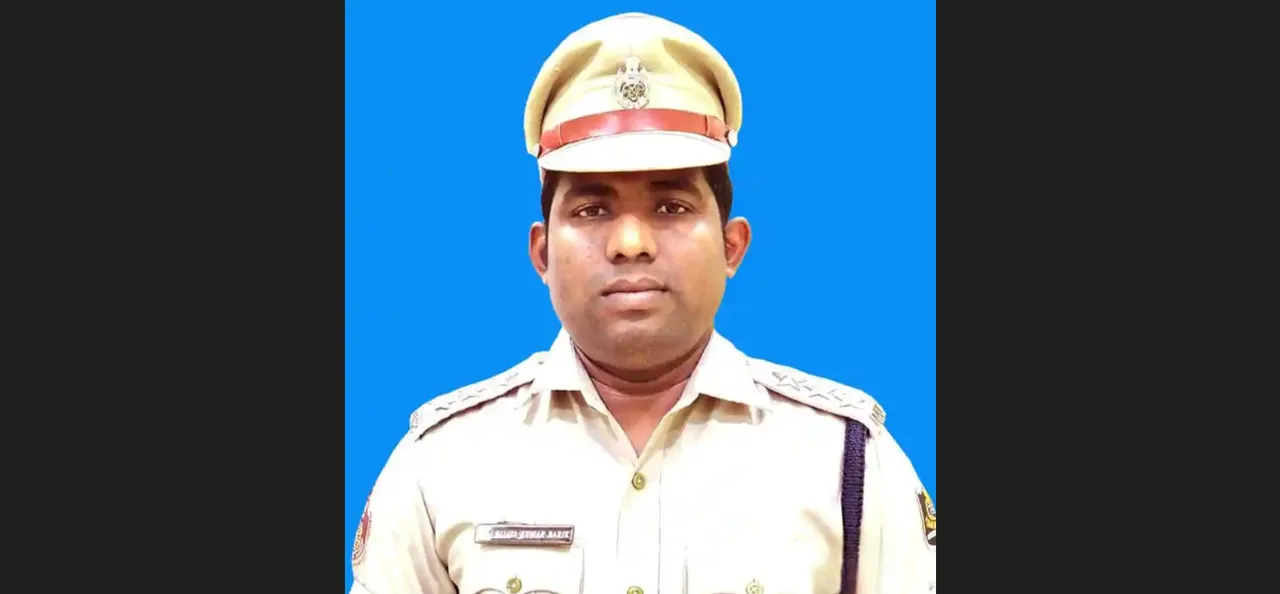 Suspended police officer