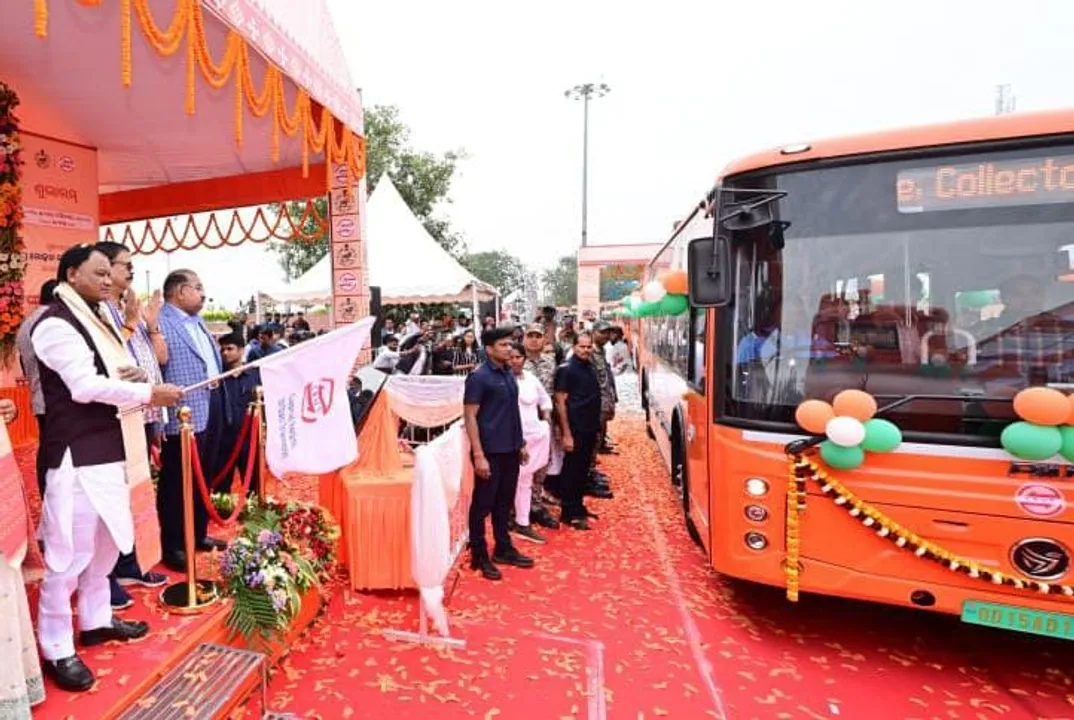  CM Mohan Charan Majhi launching e-buses in Sambalpur.  