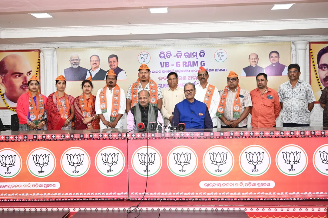  The seven councillors of Patnagarh at BJP office in Bhubaneswar.  
