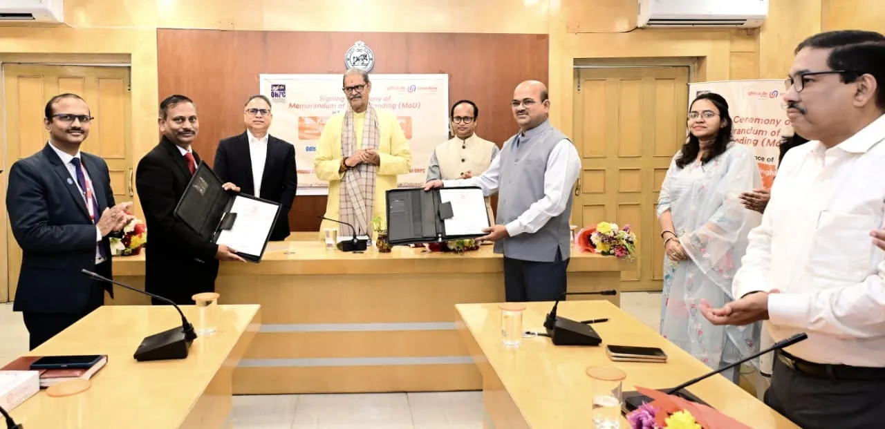  The MoU was signed in the presence of Deputy CM KV Singh Deo.  