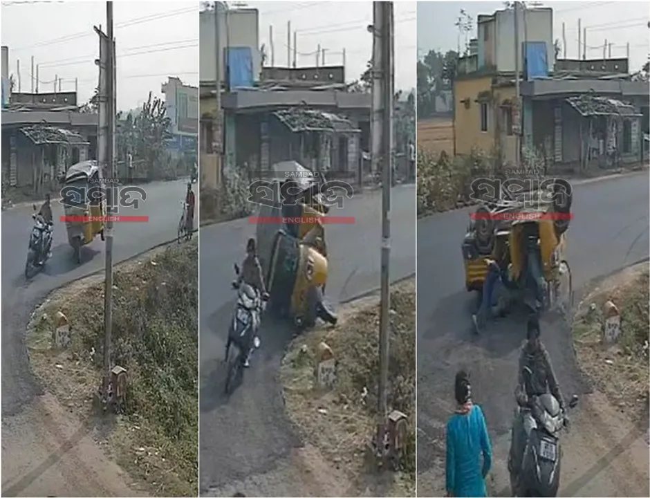  Caught on CCTV: Auto-rickshaw overturns while trying to save scooter rider on NH-55 in Odisha, 5 injured