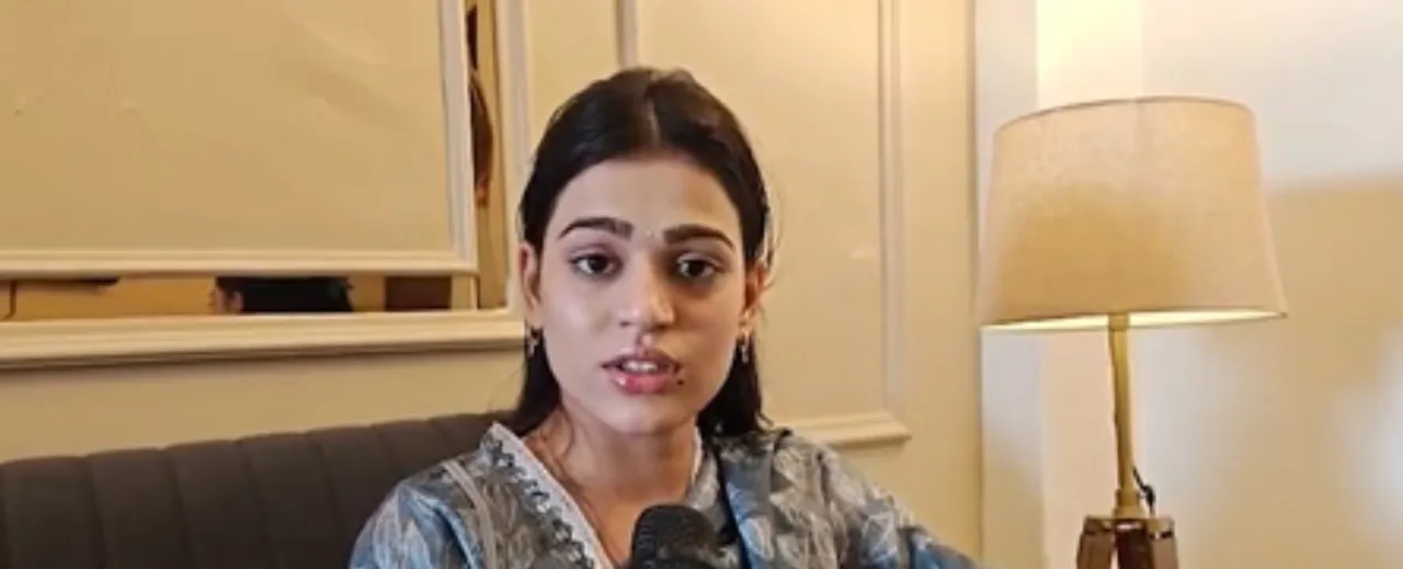  Aastha Singh, HDFC Bank in Kanpur  