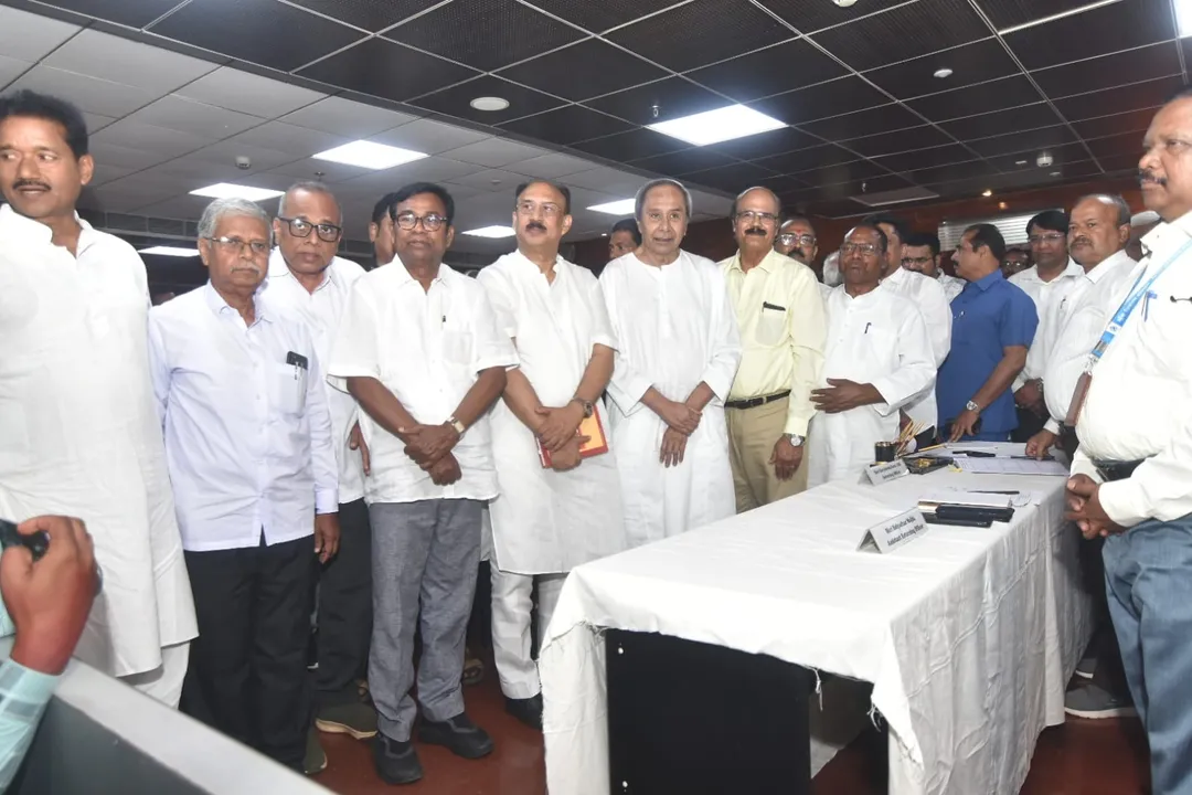  BJD nominees file nomination papers for Rajya Sabha polls in presence of party president Naveen Patnaik and state Congress chief Bhakta Das in Odisha Assembly Photograph: (Sambad) 