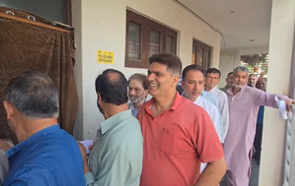  Diplomats from 15 countries arrive in J&K to witness festival of democracy