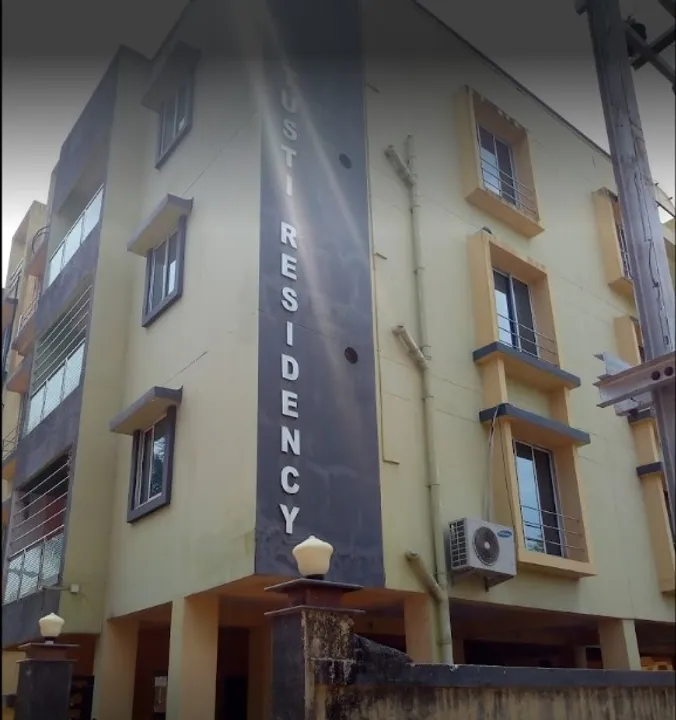  Young woman found dead at apartment in Bhubaneswar; male friend flees