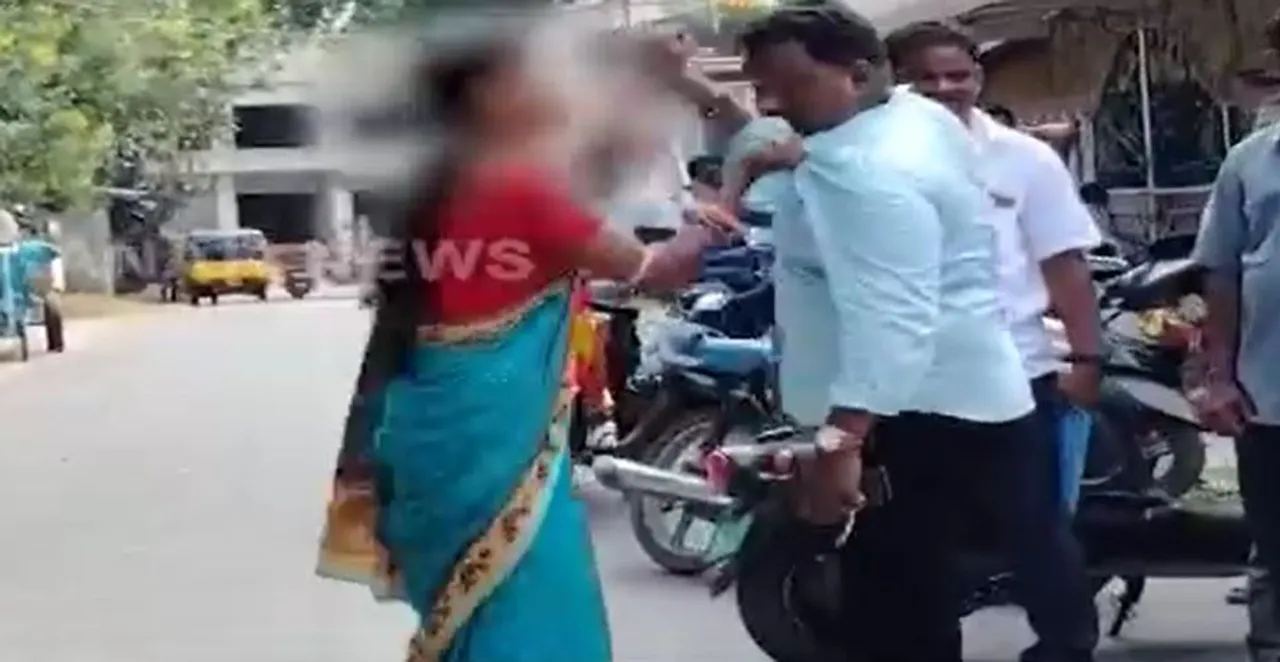  Woman stops husband's second marriage in court in Odisha's Cuttack, thrashes him