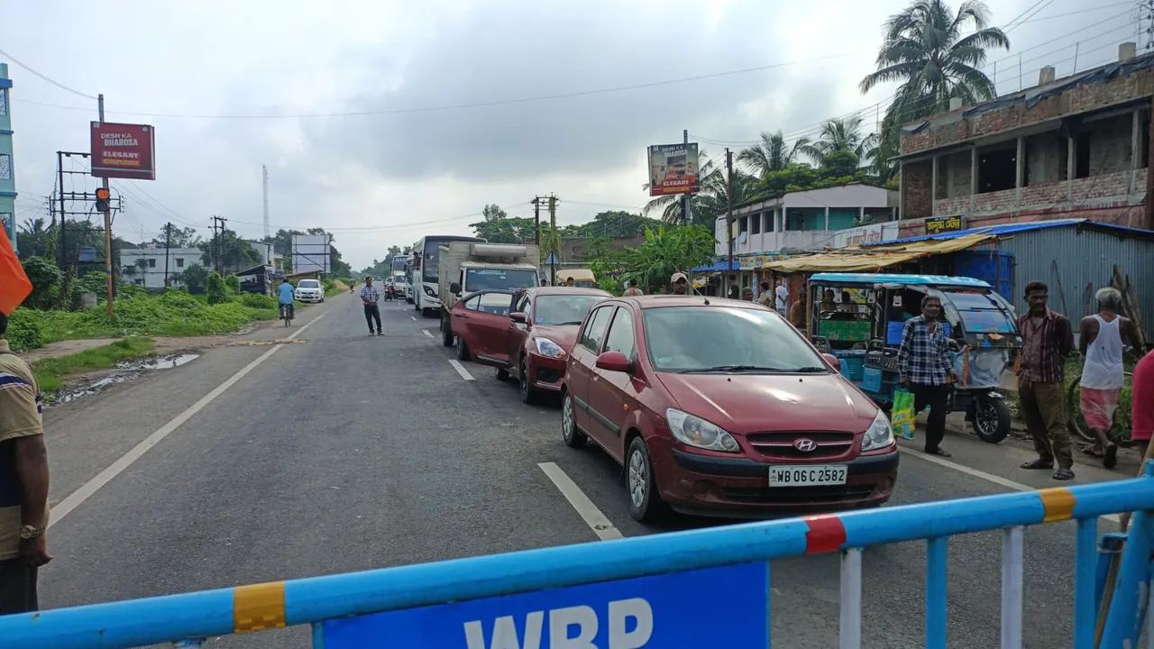  Bandh in Bengal: Violence erupts in some areas, BJP claims firing on activists