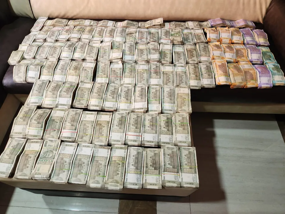  Chief Engineer in Odisha Vigilance net; Rs 45 Lakh cash, Rs 1 Cr bank deposits, benami flats among DA unearthed
