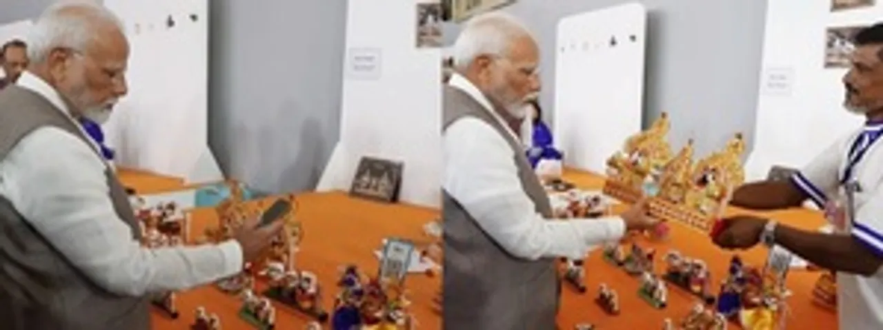  PM Modi buys artefact of Lord Jagannath, makes digital payment at Vishwakarma programme