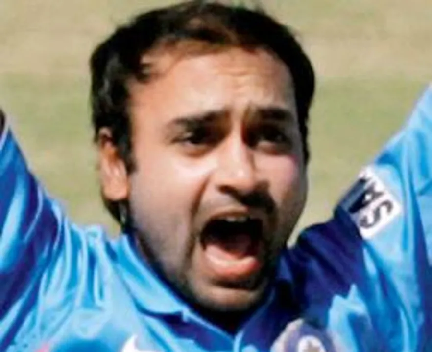  Amit Mishra 