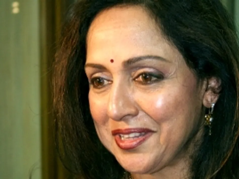  Hema Malini 