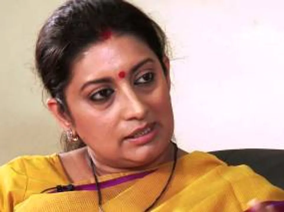  Smriti Irani
(source: youtube.com) 