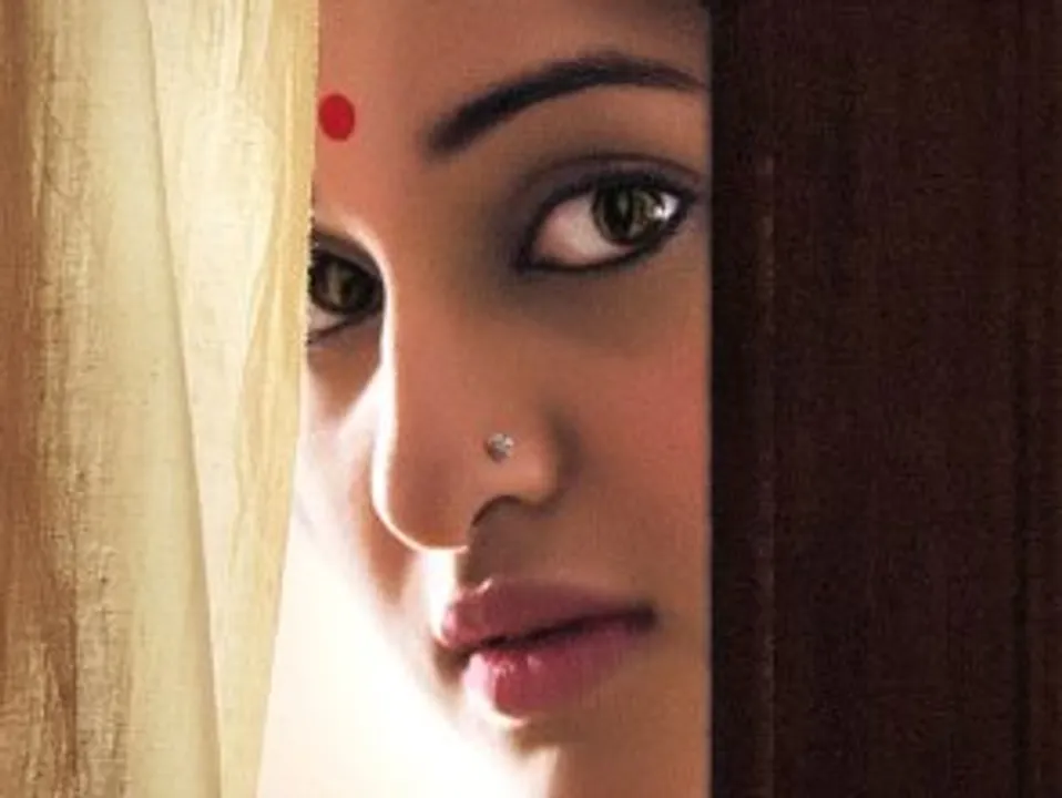  Sonakshi in Lootera 