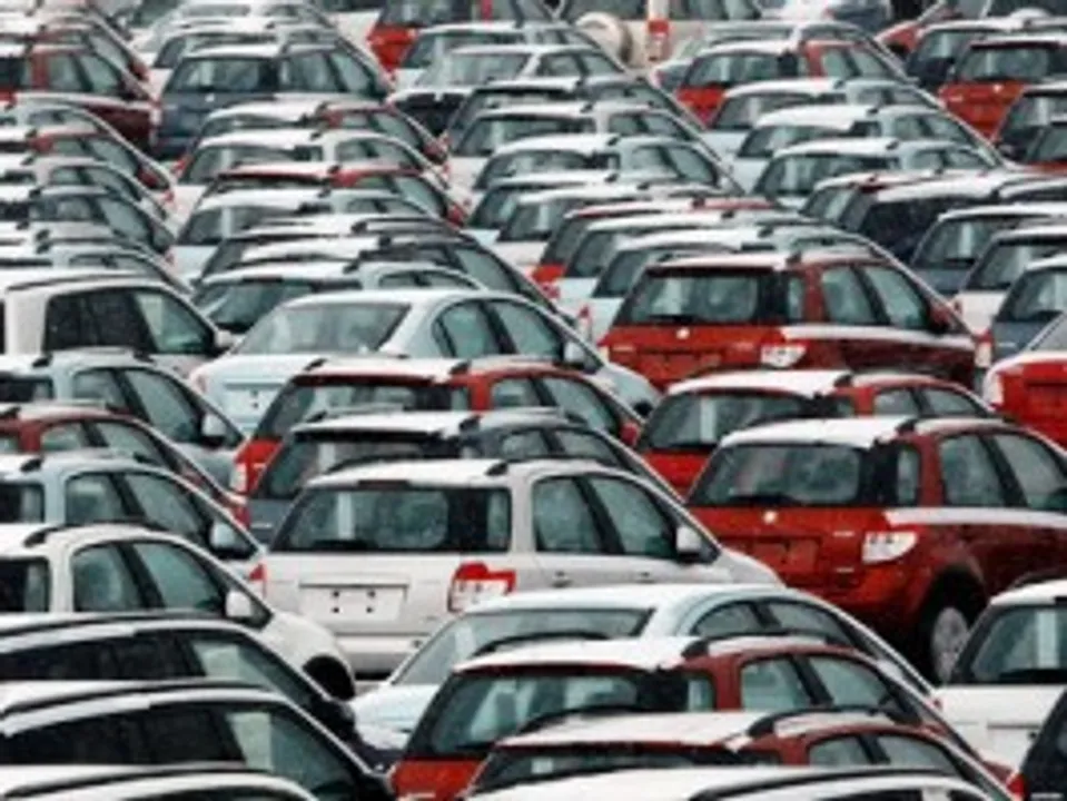  GST effect: Auto makers reduce prices 