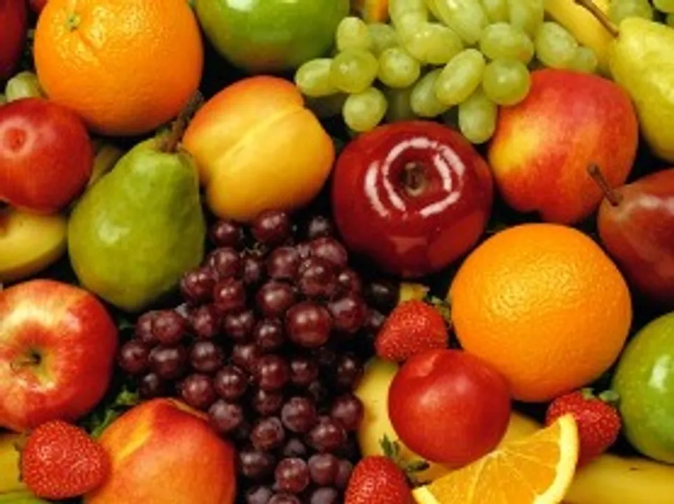  Eat fruits during pregnancy to have smarter kids
