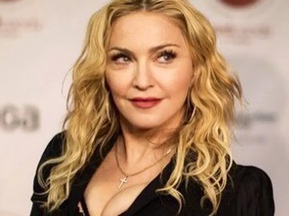  Madonna 