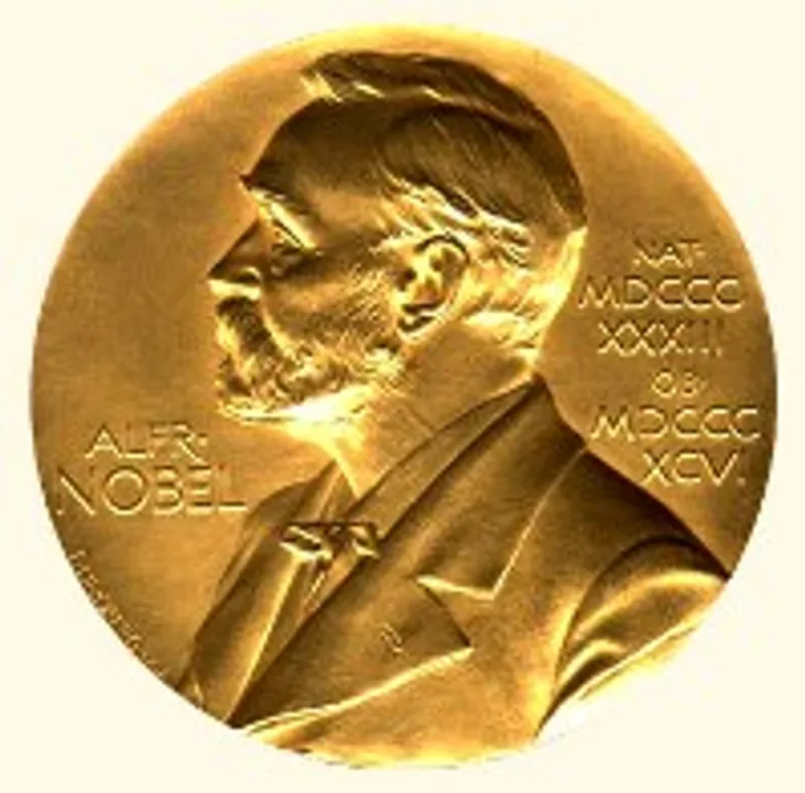  Two economists share 2016 Nobel Prize in Economics