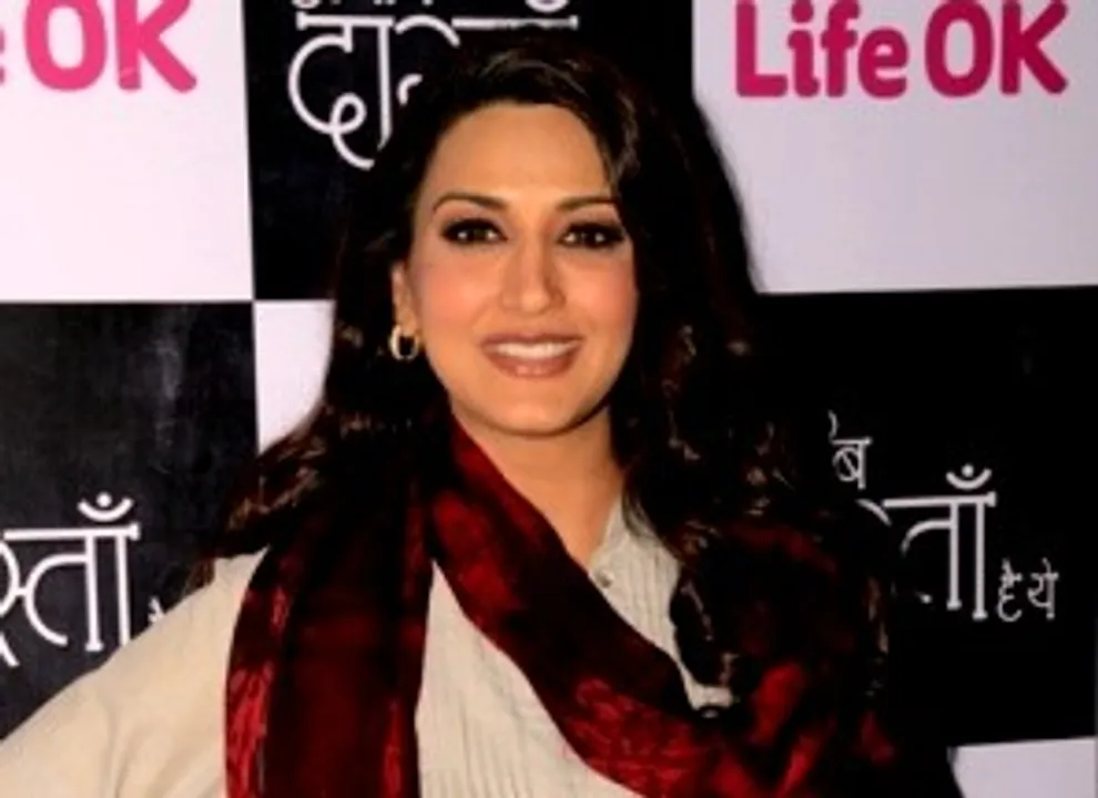  Sonali Bendre 