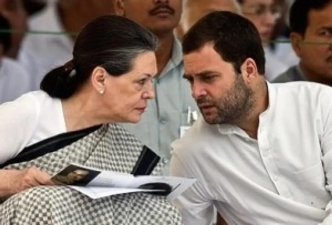  CONGRESS IN SELF-DESTRUCT MODE