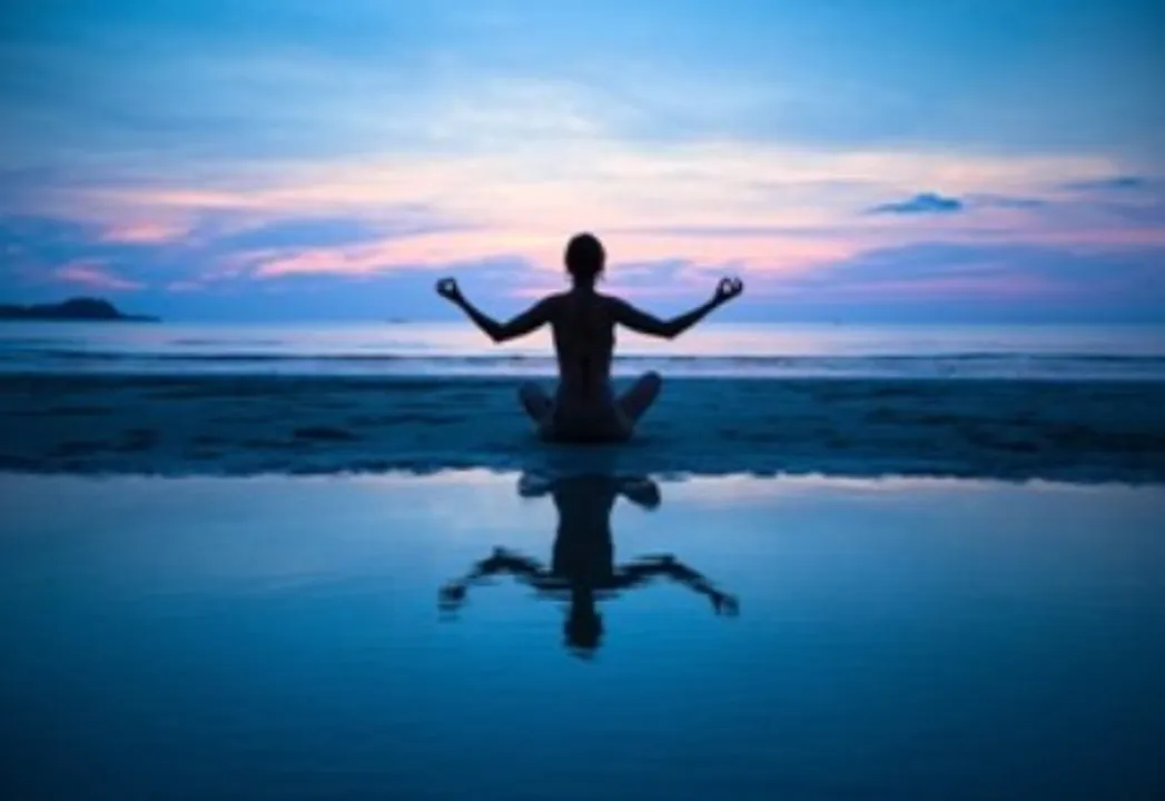  Don't make noise! Gods are in deep meditation