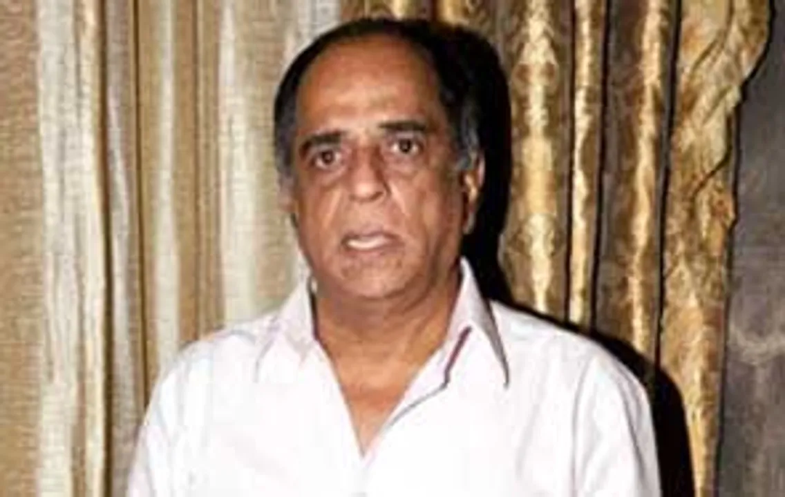  Pahlaj Nihalani removed as censor board chief