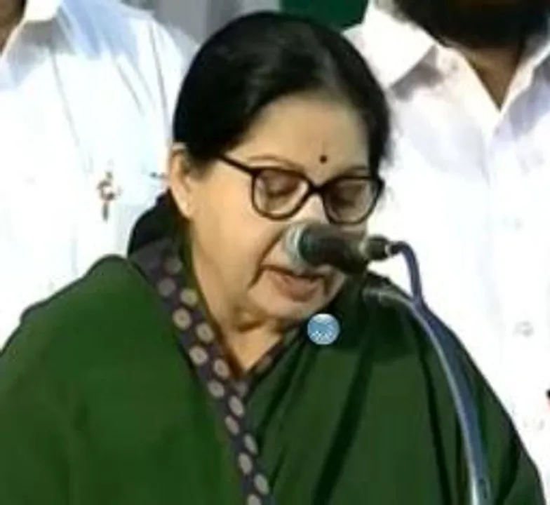  Jayalalithaa's condition extremely grave: London doctor