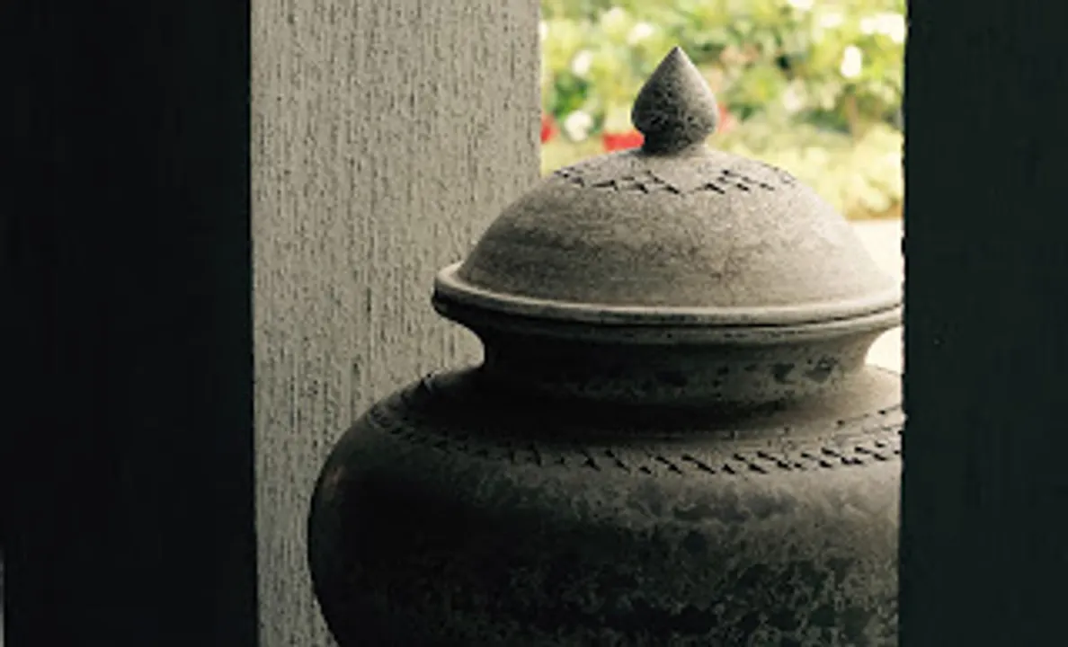  The Earthen Pot Still Beckons 