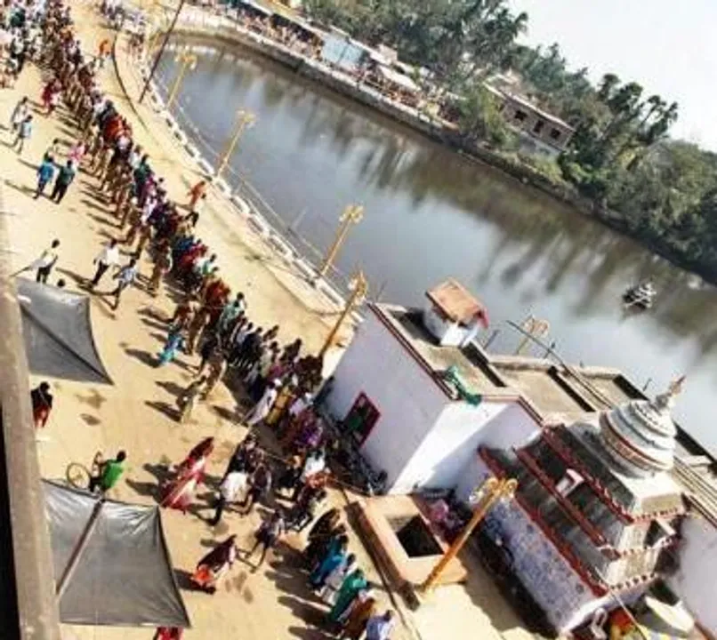  Devotees flock Sakhigopal temple in Odisha on Anla Navami