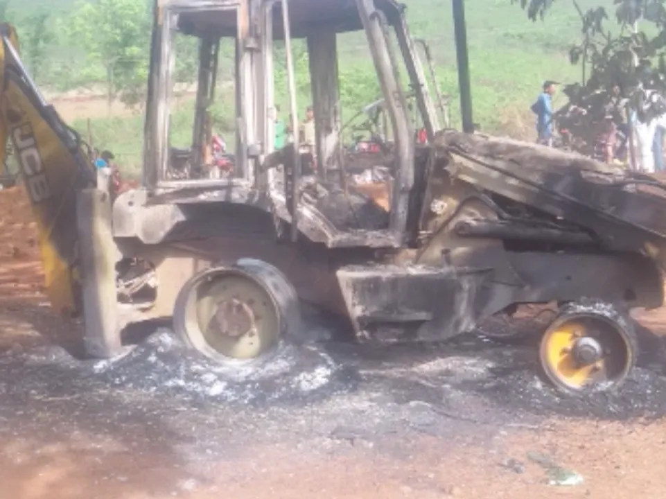  Maoists ransack contractor camp in Odisha's Rayagada