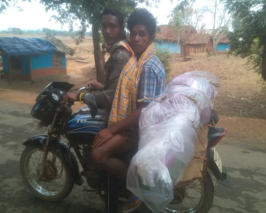  Hearse out of bounds: People carry dead on bikes in Odisha