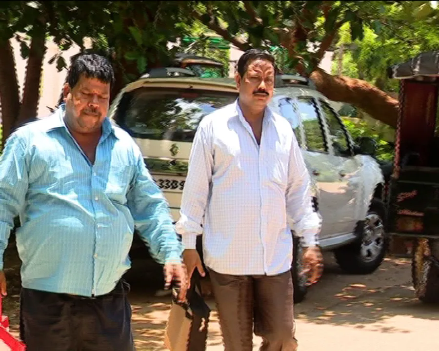  ED quizzes two more aides of Odisha godman Sarathi Baba