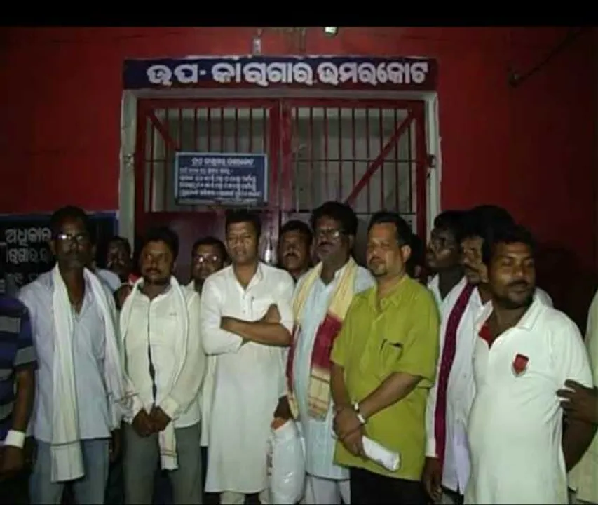  Pradip Majhi launches hunger strike in jail