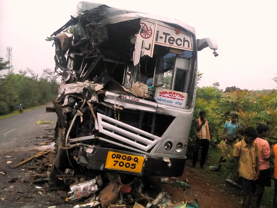  Two killed in road mishap in Odisha
