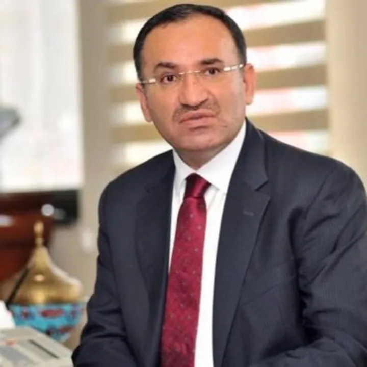  Pic. twitter.com/bybekirbozdag/media 