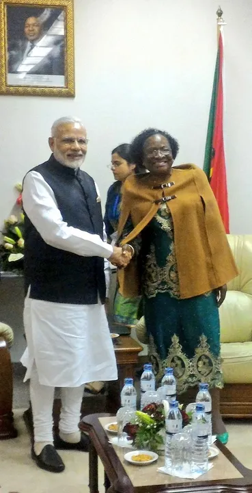  Pic.twitter.com/meaindia 