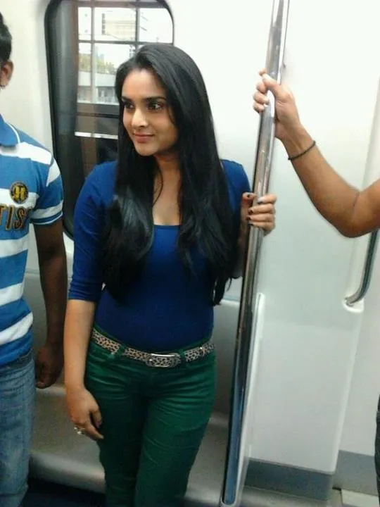  Pic. twitter.com/ramyashree9/media 